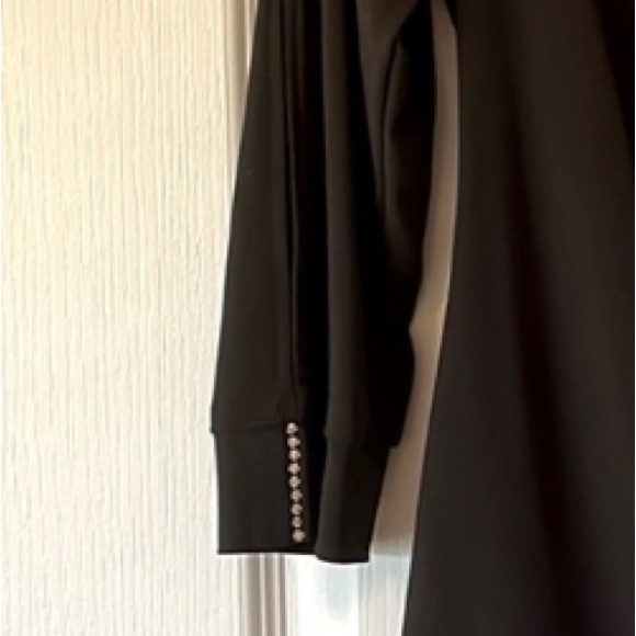 R M RICHARDS WOMANS BLACK WITH RHINESTONE TRIM MOCK WRAP TOP SIZE XL - Picture 7 of 7